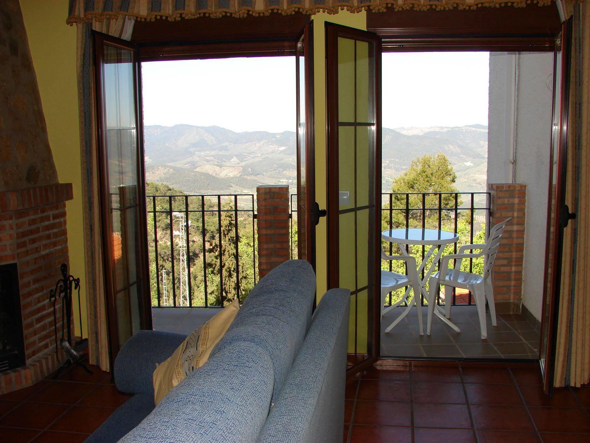 Apartamentos Sierra De Segura เซกูรา เดลา เซียร์รา ภายนอก รูปภาพ